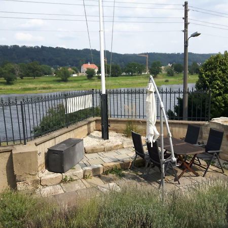 Ferienwohnung An Der Elbe Dresden Buitenkant foto